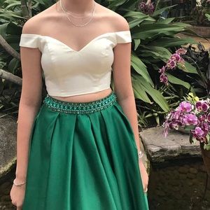 WHITE/GREEN PROM DRESS